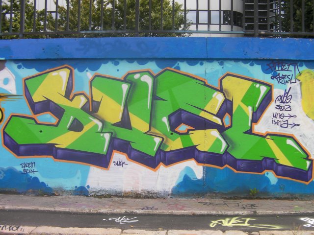 Graffiti Wall - Photo by strasbourgraffiti