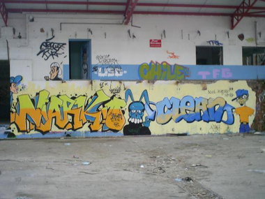 Graffiti Wall - Photo by strasbourgraffiti - narko, clean