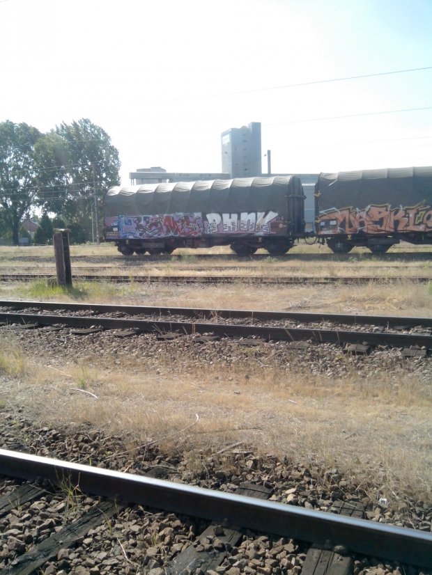Graffiti Train - Photo by strasbourgraffiti - hams, phnk, nask