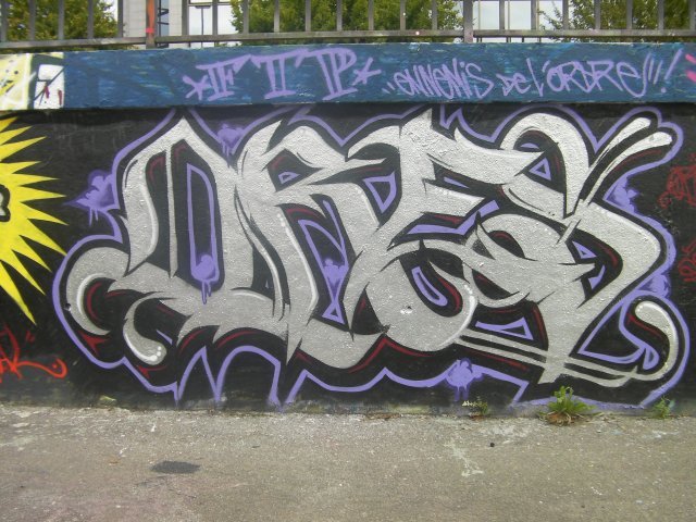 Graffiti Wall - Photo by strasbourgraffiti - Ores