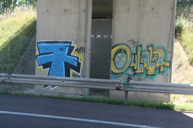 Graffiti Wall - Photo by strasbourgraffiti - 7, oulala