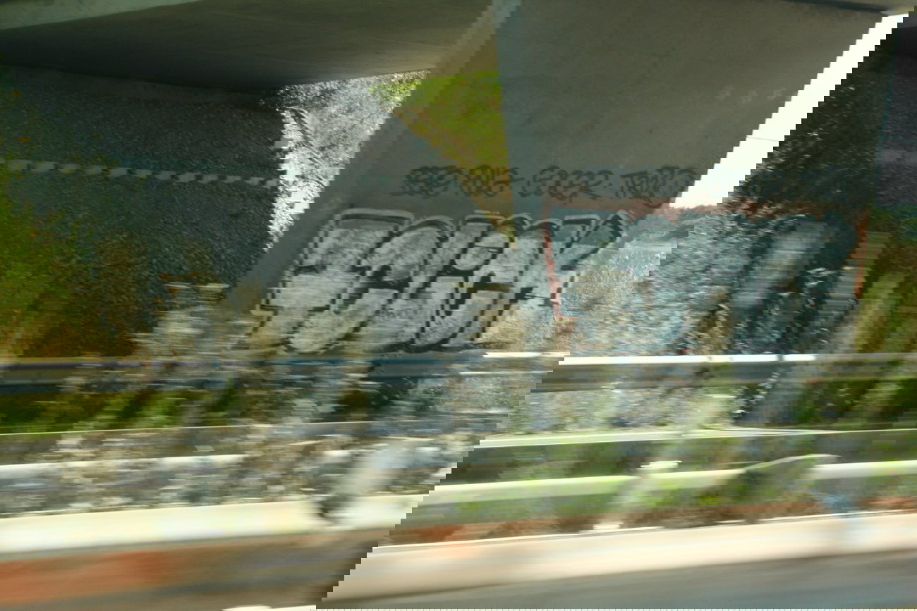 Graffiti Bombing - Photo by strasbourgraffiti - 7