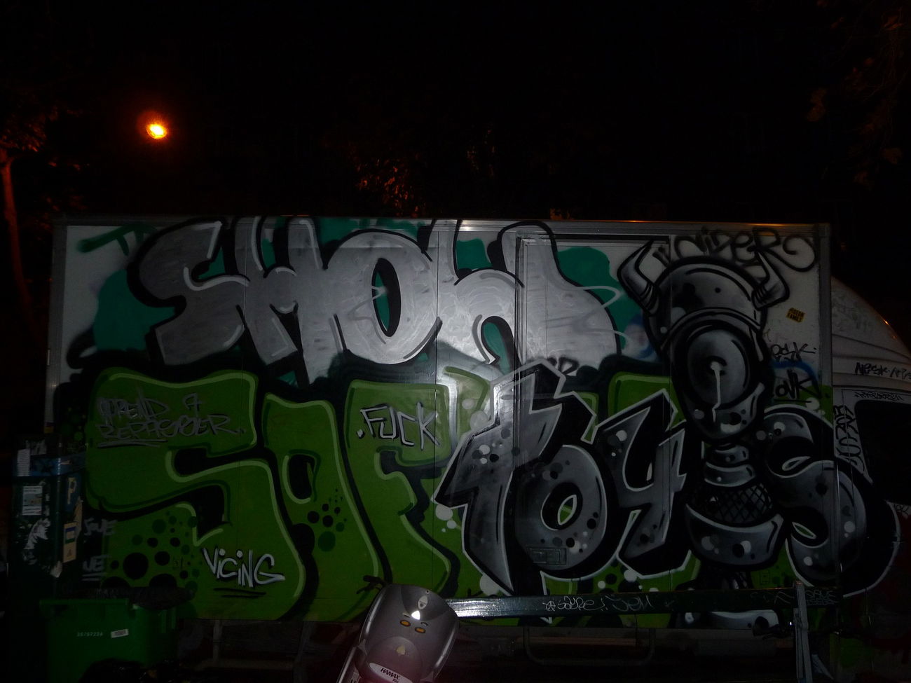Graffiti Bombing - Photo by strasbourgraffiti
