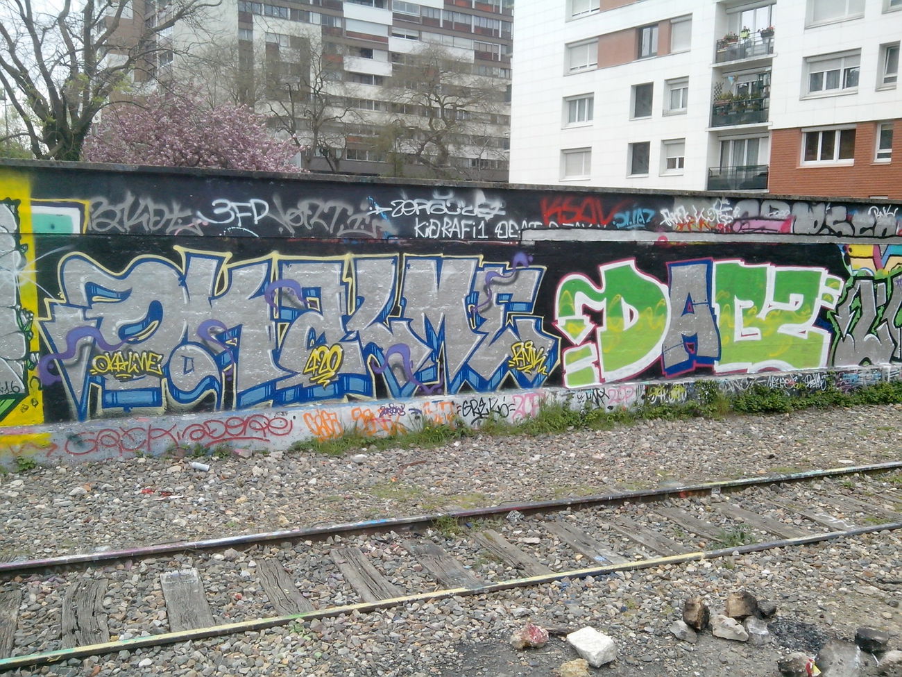 Graffiti Bombing - Photo by strasbourgraffiti