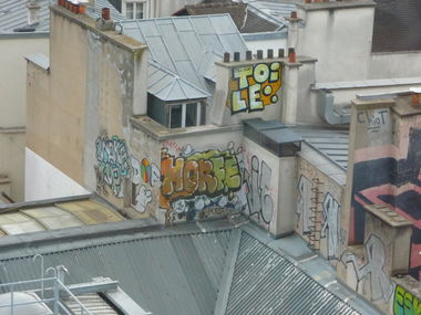 Graffiti Bombing - Photo by strasbourgraffiti