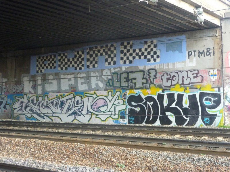 Graffiti Bombing - Photo by strasbourgraffiti