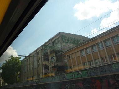 Graffiti Bombing - Photo by strasbourgraffiti