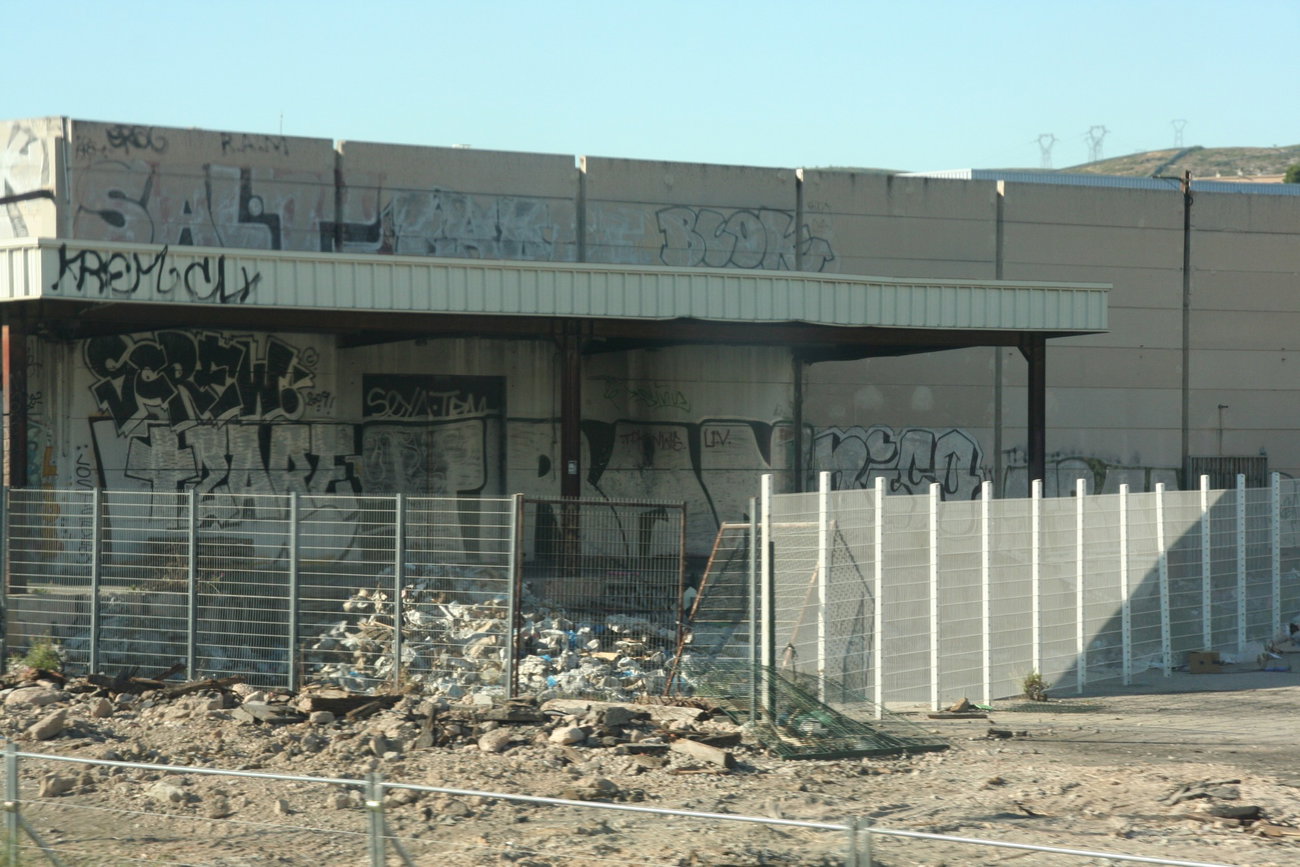 Graffiti Bombing - Photo by strasbourgraffiti