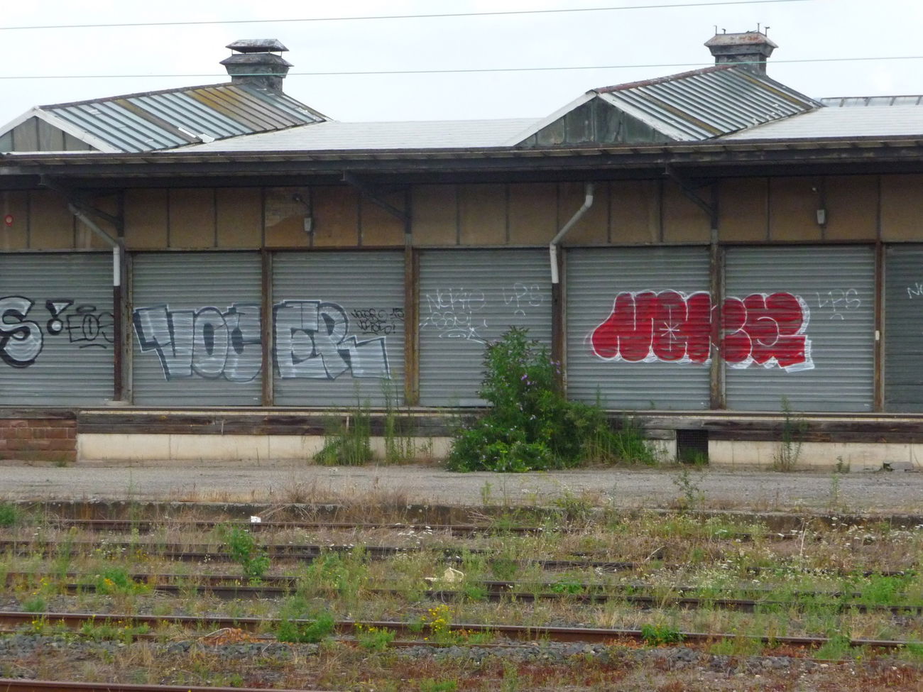 Graffiti Bombing - Photo by strasbourgraffiti