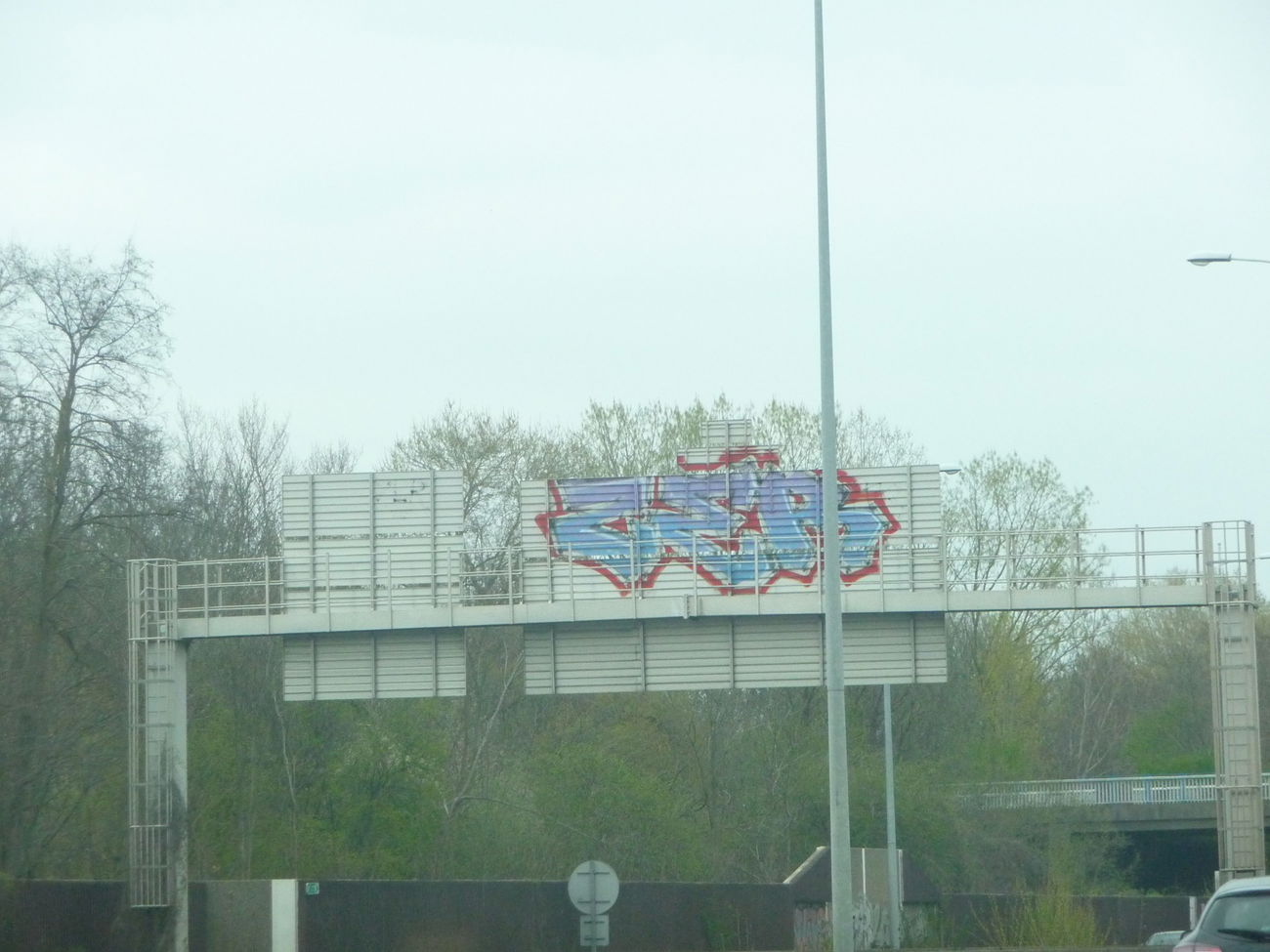 Graffiti Bombing - Photo by strasbourgraffiti