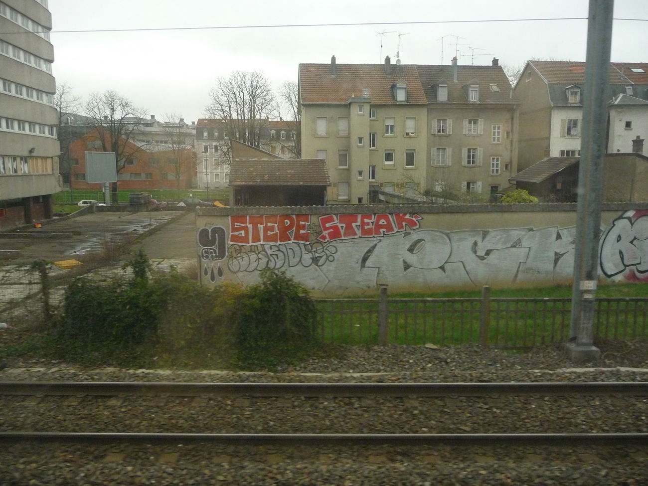 Graffiti Bombing - Photo by strasbourgraffiti
