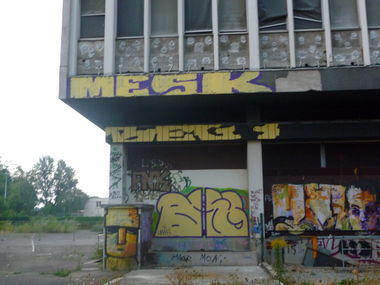 Graffiti Bombing - Photo by strasbourgraffiti