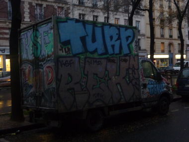Graffiti Bombing - Photo by strasbourgraffiti