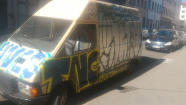 Graffiti Bombing - Photo by strasbourgraffiti