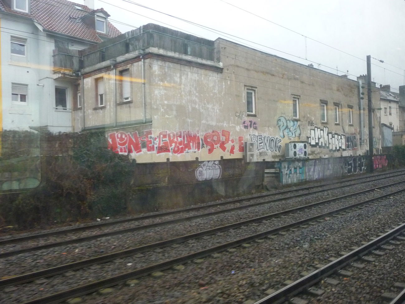Graffiti Bombing - Photo by strasbourgraffiti