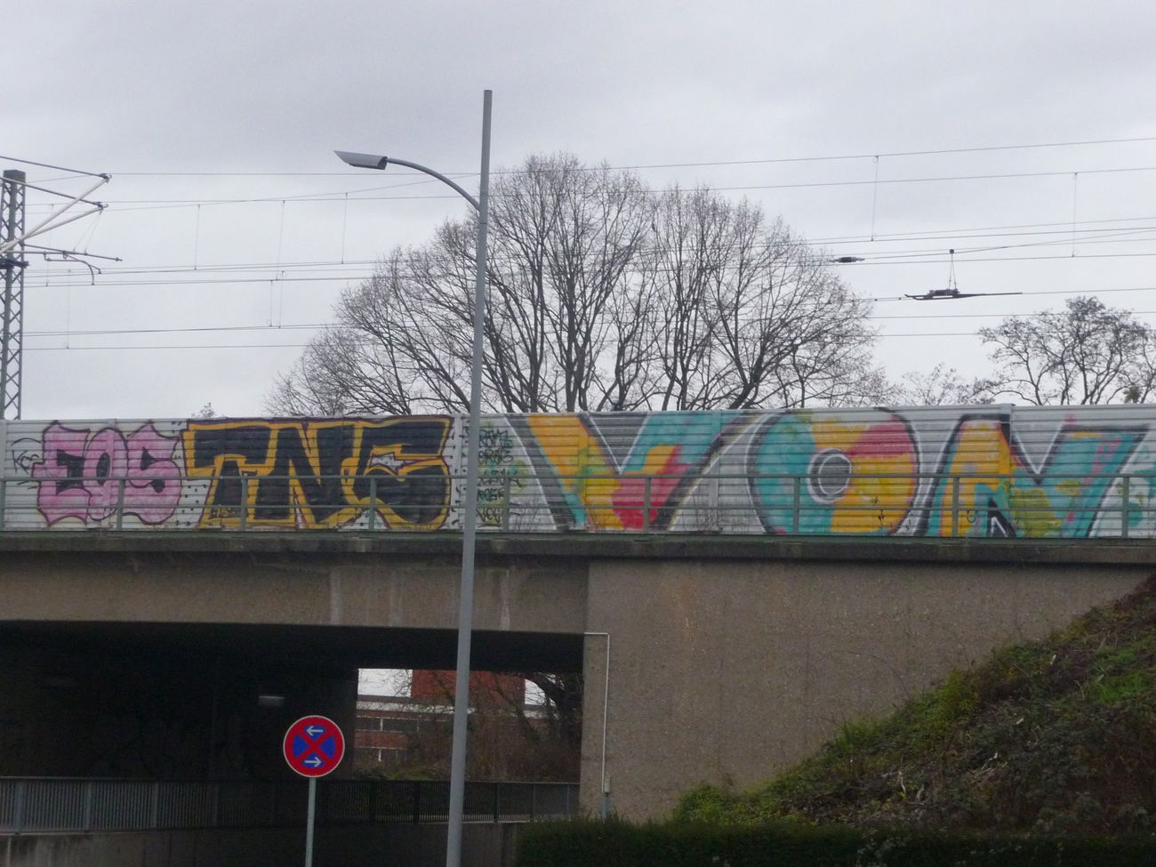 Graffiti Bombing - Photo by strasbourgraffiti