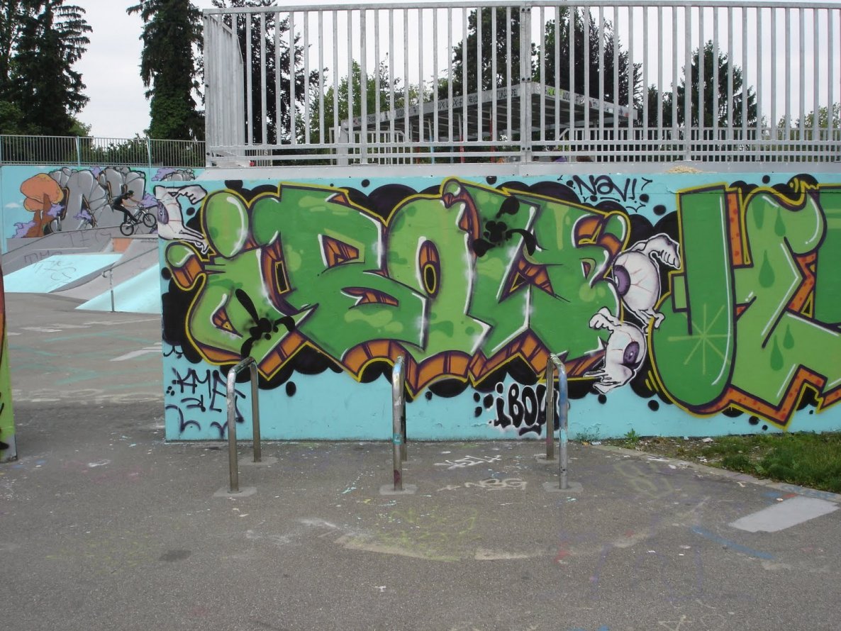 Graffiti Wall - Photo by strasbourgraffiti