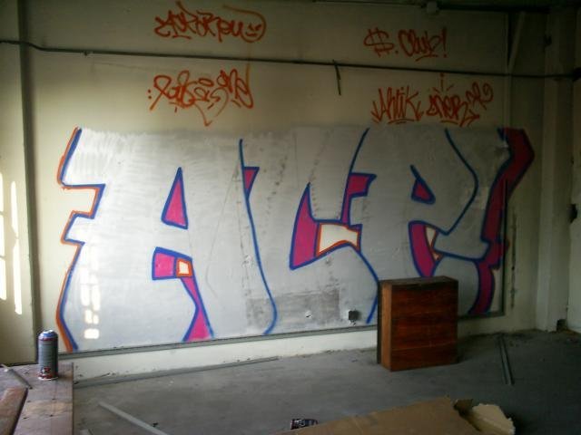 Graffiti Wall - Photo by strasbourgraffiti