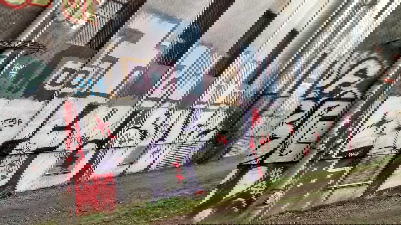 Graffiti Bombing - Photo by strasbourgraffiti