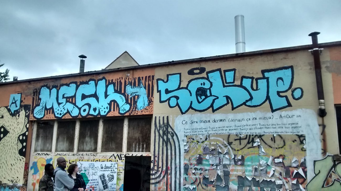 Graffiti Bombing - Photo by strasbourgraffiti