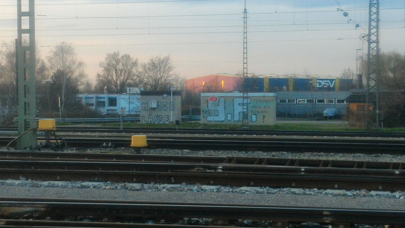 Graffiti Bombing - Photo by strasbourgraffiti