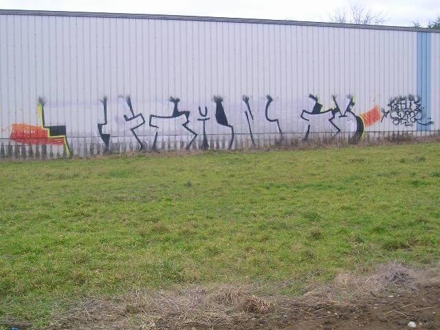 Graffiti Bombing - Photo by strasbourgraffiti