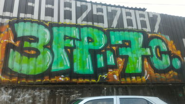 Graffiti Bombing - Photo by strasbourgraffiti