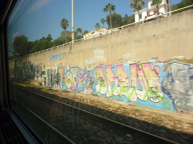 Graffiti Bombing - Photo by strasbourgraffiti