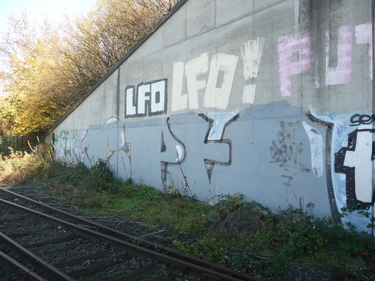 Graffiti Bombing - Photo by strasbourgraffiti