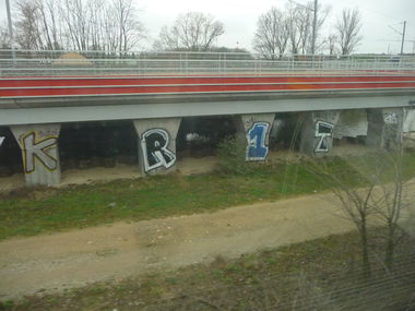 Graffiti Bombing - Photo by strasbourgraffiti