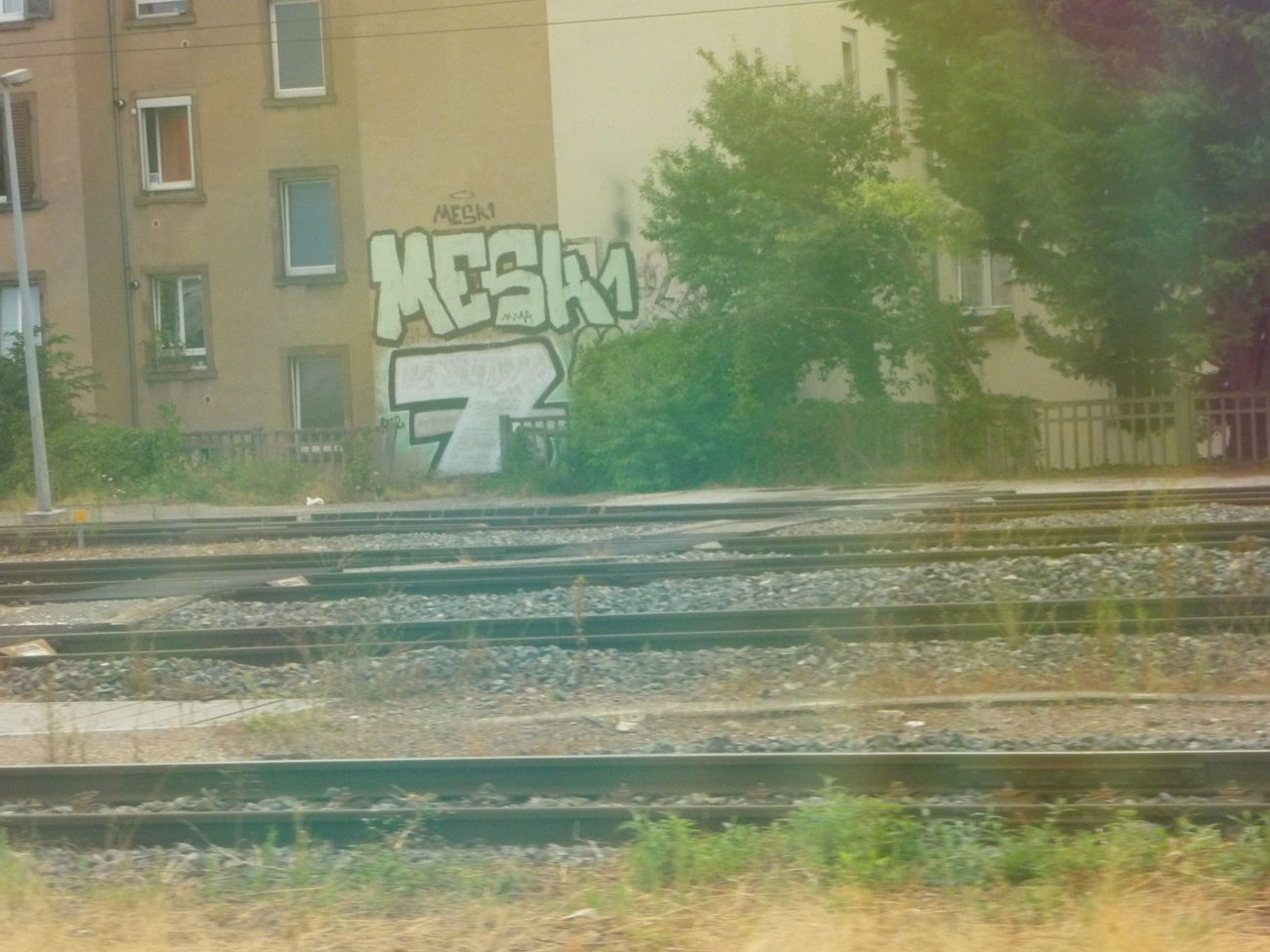 Graffiti Bombing - Photo by strasbourgraffiti - 7click, Mesk1