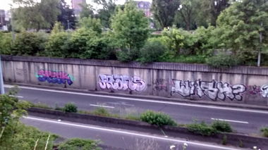 Graffiti Bombing - Photo by strasbourgraffiti