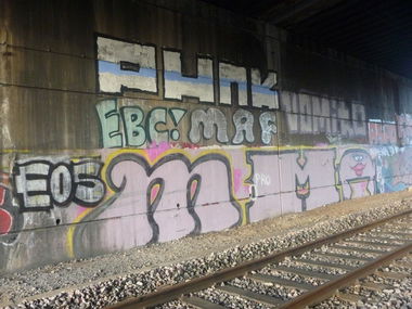 Graffiti Bombing - Photo by strasbourgraffiti