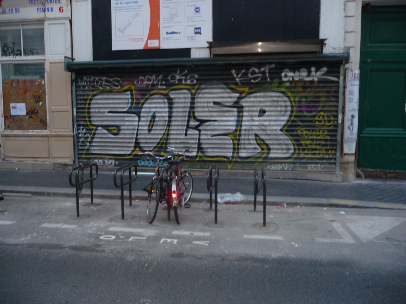 Graffiti Bombing - Photo by strasbourgraffiti