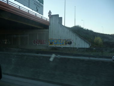 Graffiti Bombing - Photo by strasbourgraffiti