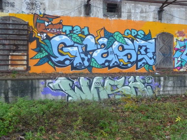 Graffiti Wall - Photo by strasbourgraffiti - Wash