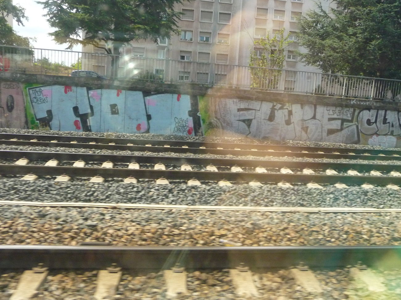 Graffiti Bombing - Photo by strasbourgraffiti
