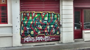 Graffiti Bombing - Photo by strasbourgraffiti