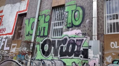 Graffiti Bombing - Photo by strasbourgraffiti