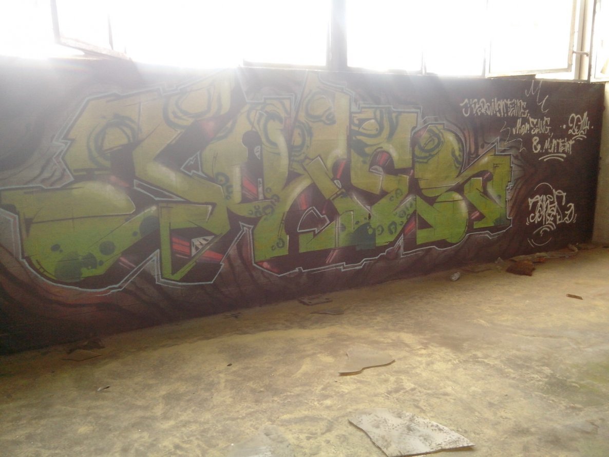 Graffiti Wall - Photo by strasbourgraffiti