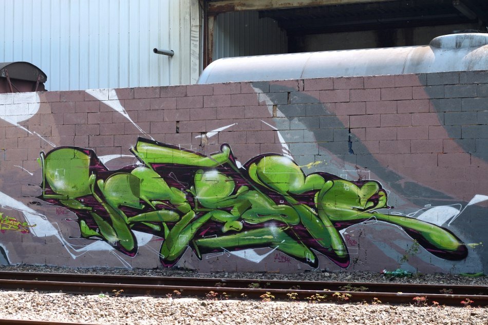 Graffiti Wall - Photo by strasbourgraffiti