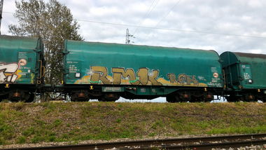 Graffiti Train - Photo by strasbourgraffiti