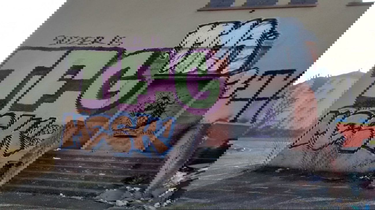 Graffiti Bombing - Photo by strasbourgraffiti