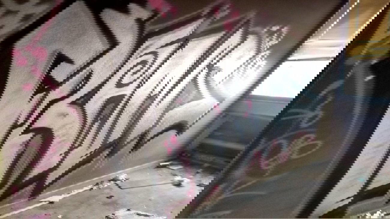 Graffiti Bombing - Photo by strasbourgraffiti