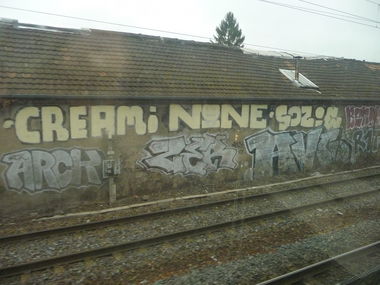 Graffiti Bombing - Photo by strasbourgraffiti