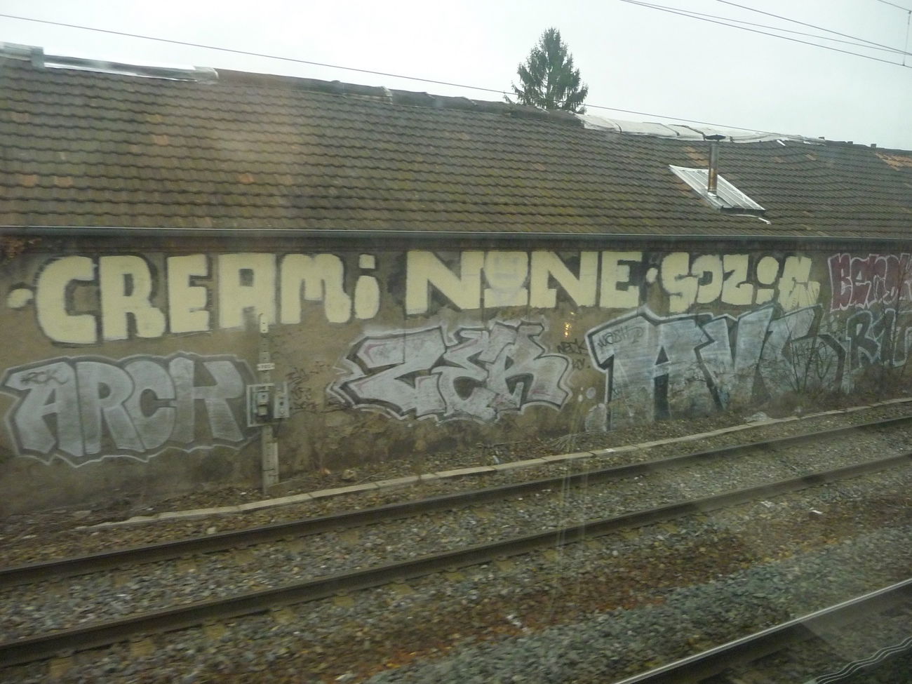 Graffiti Bombing - Photo by strasbourgraffiti