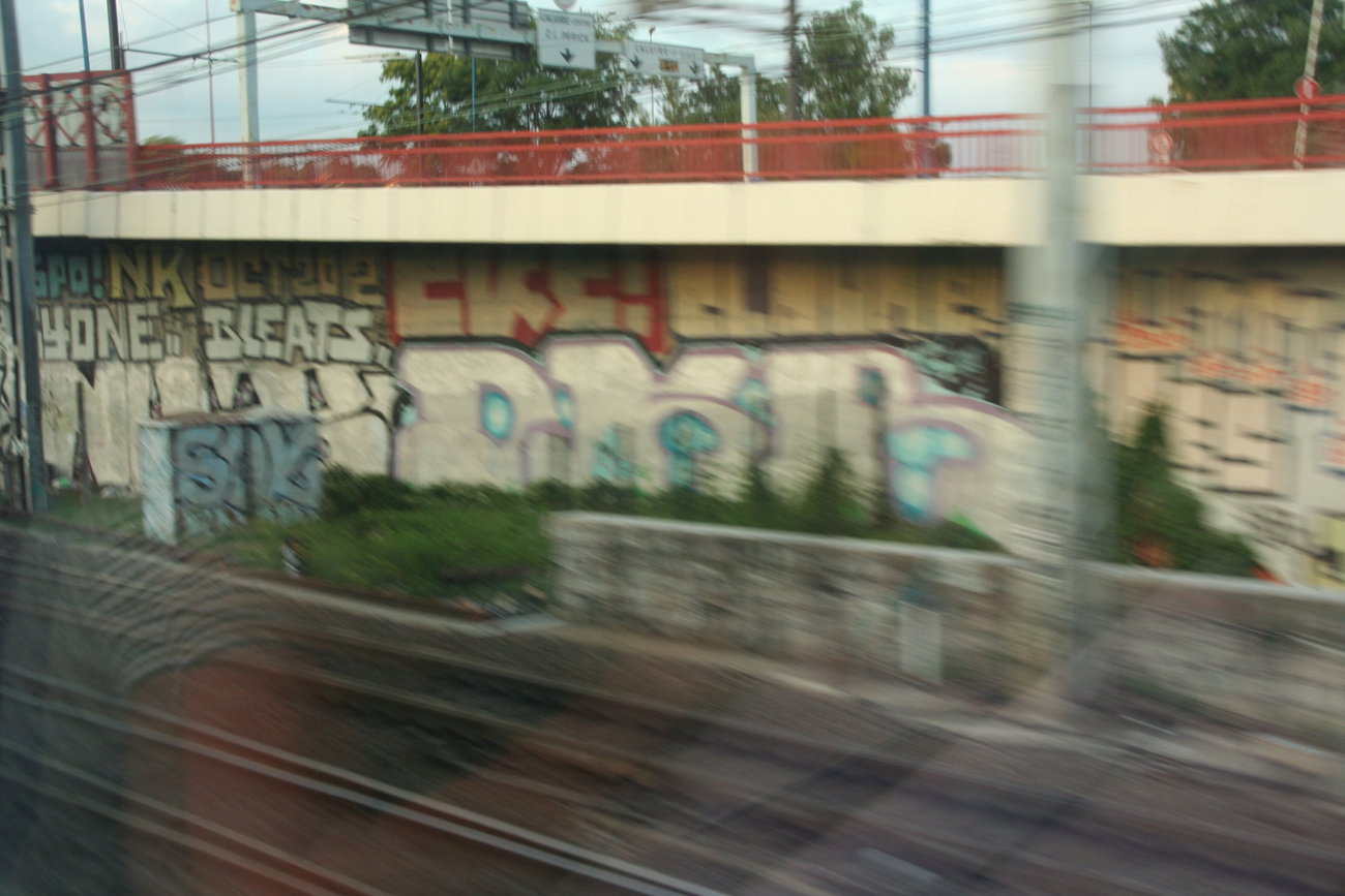 Graffiti Bombing - Photo by strasbourgraffiti