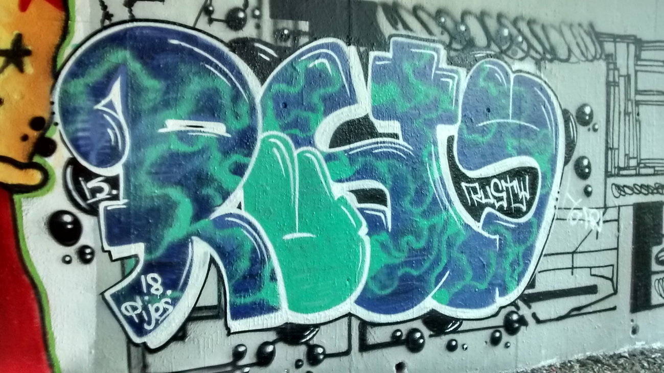 Graffiti Wall - Photo by strasbourgraffiti (2015)