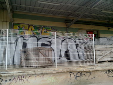 Graffiti Bombing - Photo by strasbourgraffiti