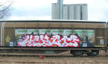 Graffiti Train - Photo by strasbourgraffiti
